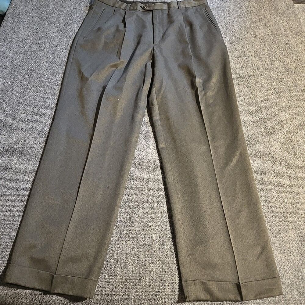 Louis Raphael Dress Pants Mens 36x30 Gray Pleated Straight Soft Microfiber Poly